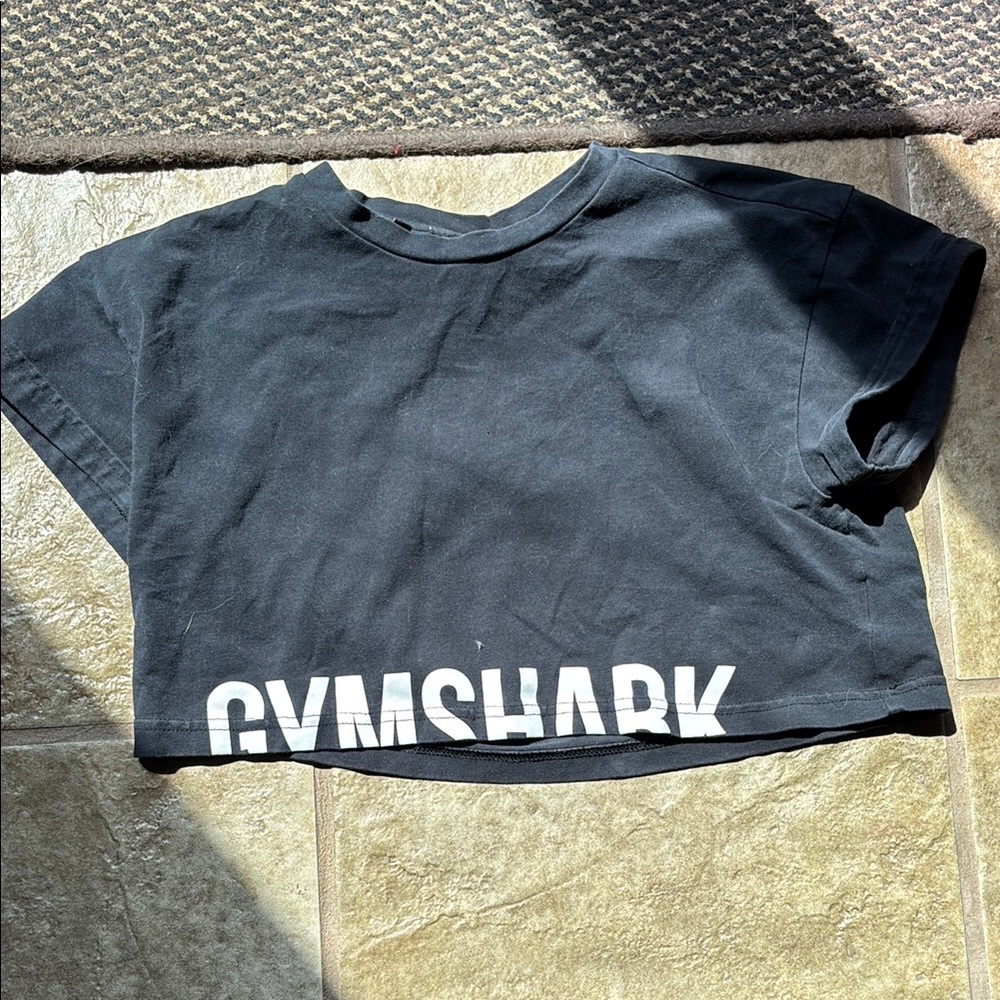 Gymshark Charcoal Cropped Tee